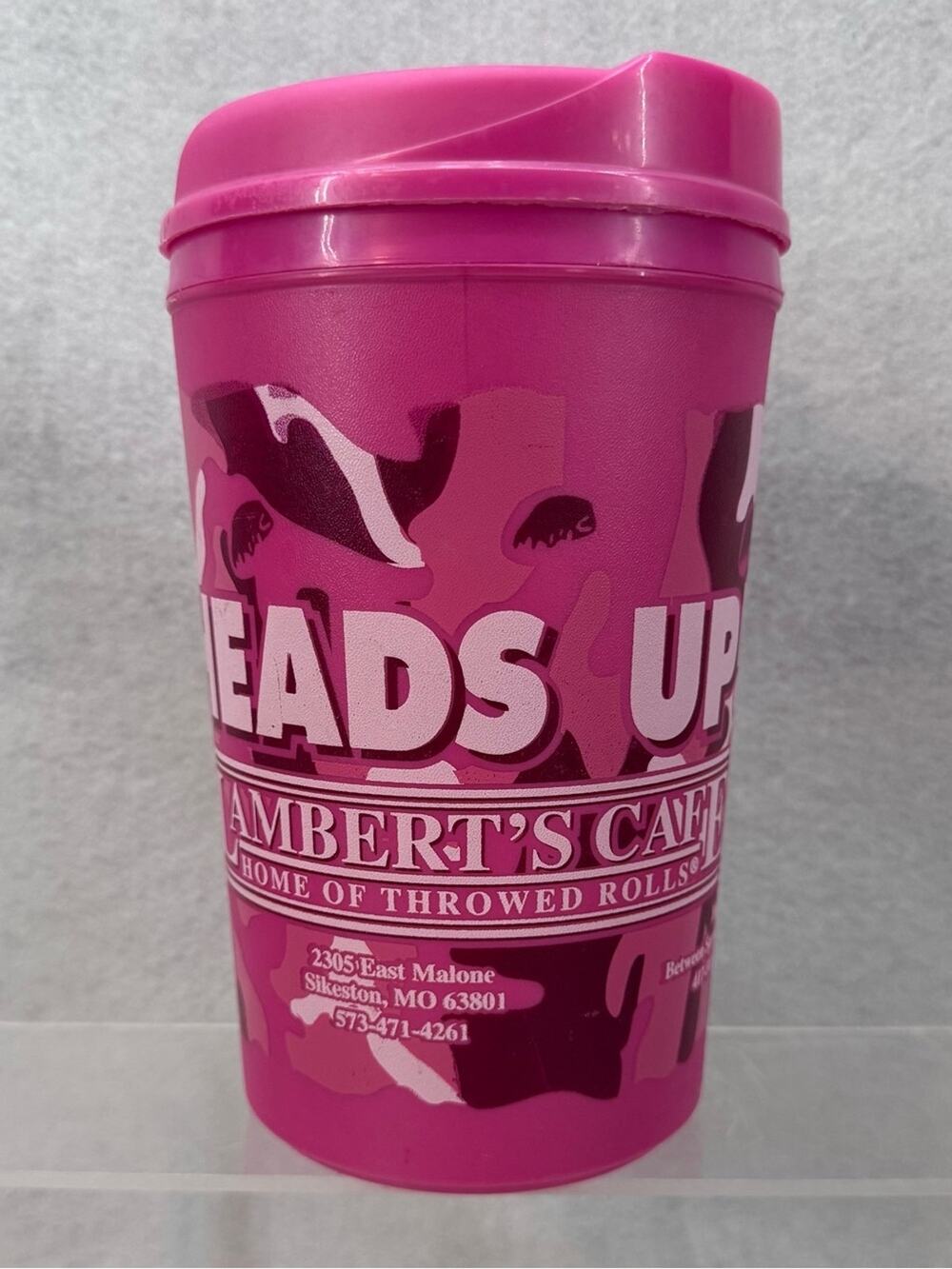 Lamberts Cafe Throwed Rolls 32oz Insulated Thermo-Serv Mug Pink Camo Camouflage